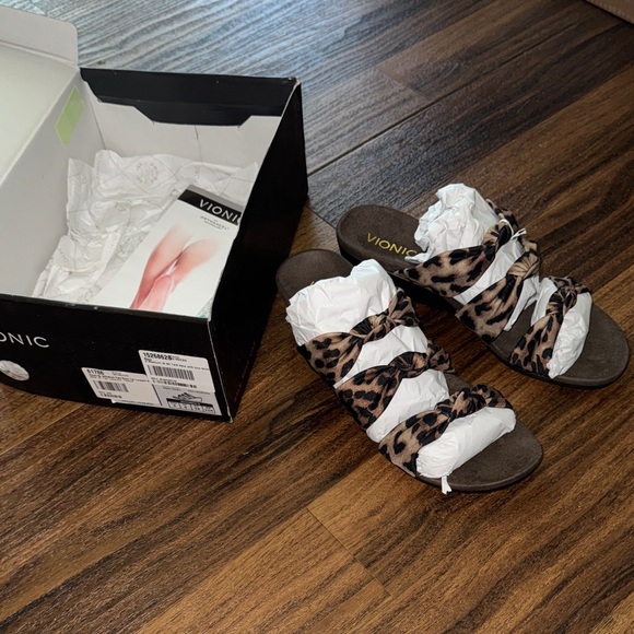 Vionic Leopard Print Wedge Sandals - Picture 7 of 9